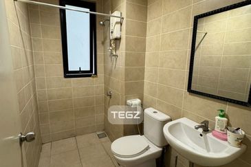 I Residence @ I City