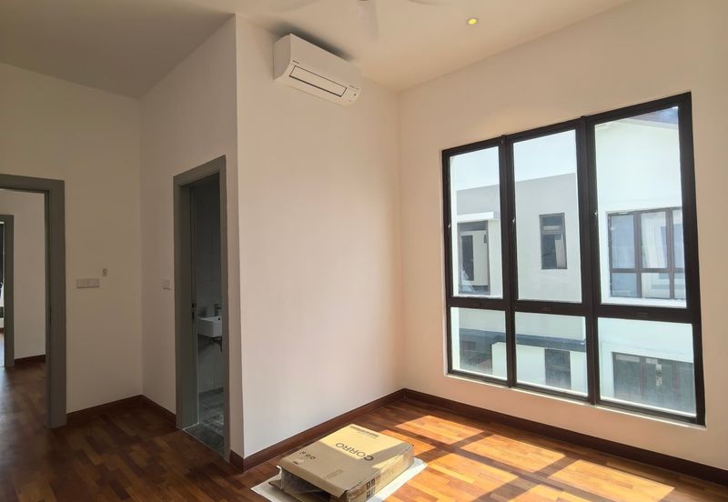 Casablanca 1 @ Alam Impian