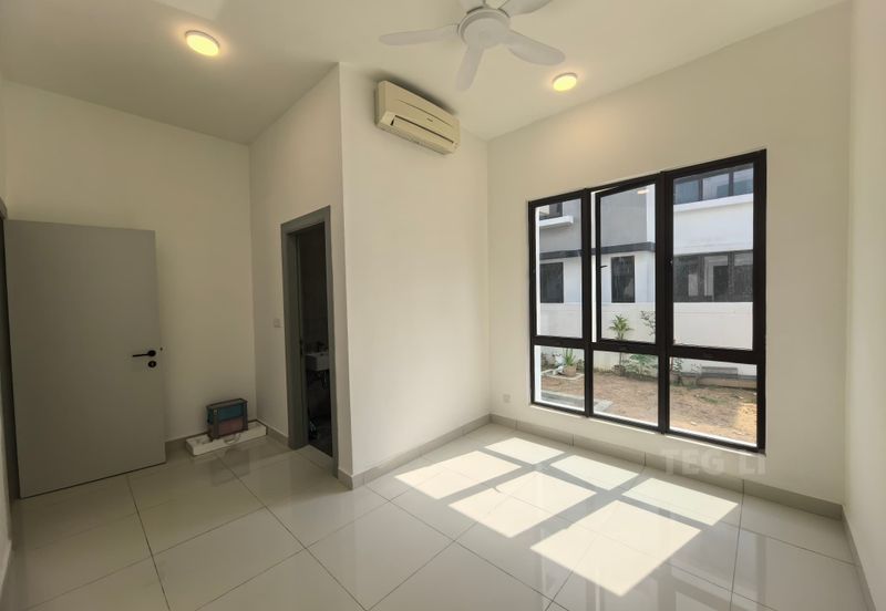 Casablanca 1 @ Alam Impian