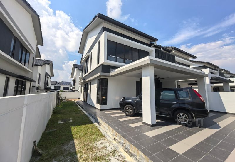 Casablanca 1 @ Alam Impian