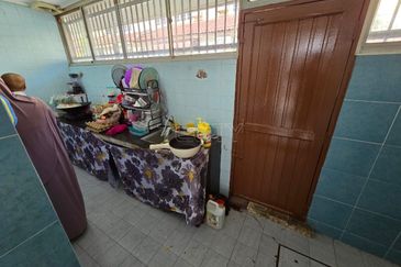 Taman Tepi Sungai ( Taman Teluk Pulai Indah )