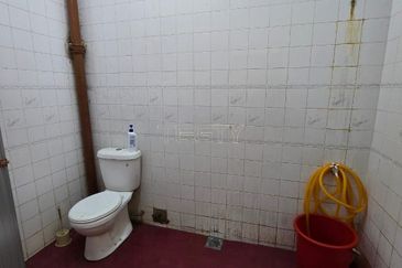 Taman Tepi Sungai ( Taman Teluk Pulai Indah )