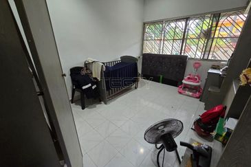 Taman Tepi Sungai ( Taman Teluk Pulai Indah )