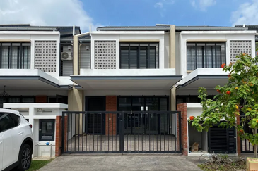 Elmina Green One @ City of Elmina