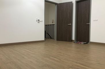 Elmina Green One @ City of Elmina