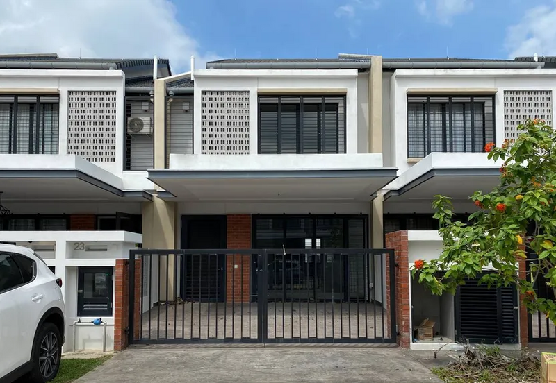 Elmina Green One @ City of Elmina