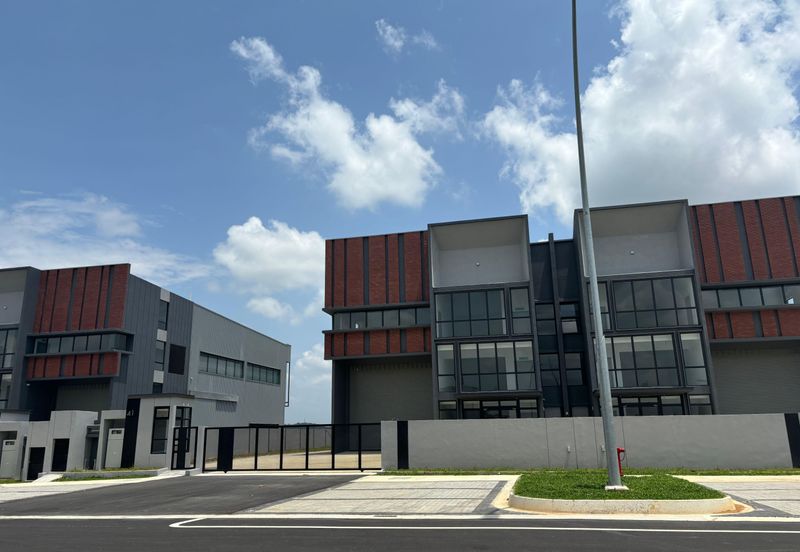 Elmina Business Park