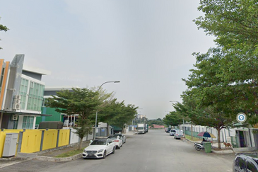 Lekas 32 Industrial Park