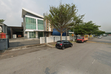 Lekas 32 Industrial Park