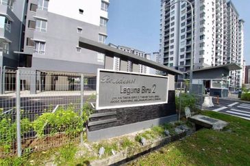 Residensi Laguna Biru 2