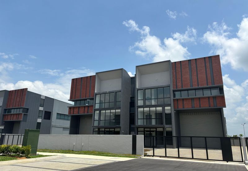 Elmina Business Park