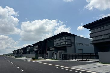 Elmina Business Park