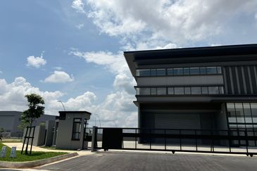 Elmina Business Park