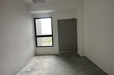 Elmina Business Park