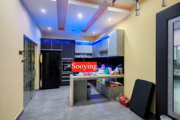 Taman Teratai Jingga