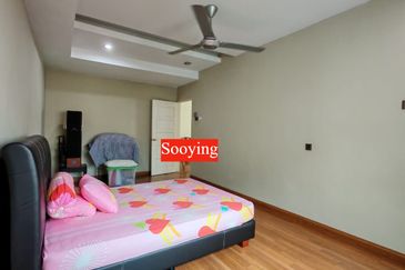 Taman Teratai Jingga