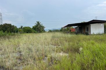 Facing MainRoad Residential Land Arau Perlis For Sale