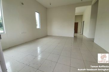 TAMAN RAFFLESIA(PENDANG)