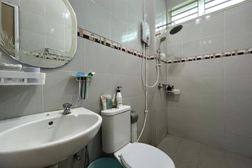 Taman Teratai Jingga