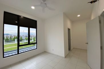 Regent Garden  @ Eco Grandeur