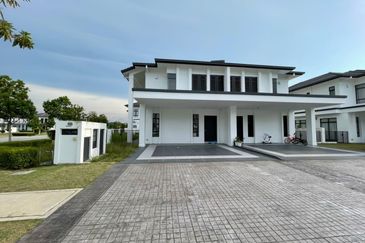 Norton Garden Semi D @ Eco Grandeur