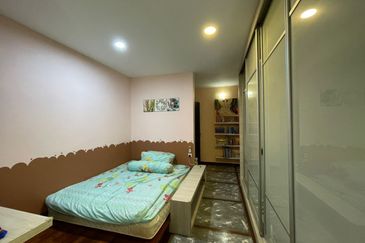 Bandar Menjalara (Desa Seri Mahkota)