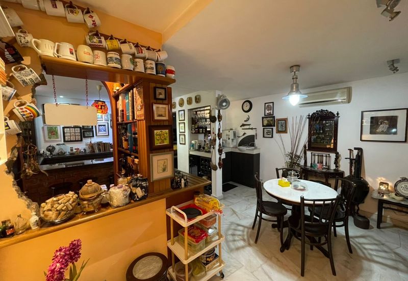 Bandar Menjalara (Desa Seri Mahkota)