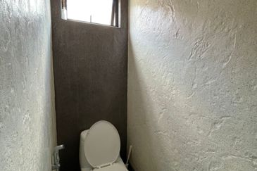 Bandar Menjalara (Desa Seri Mahkota)