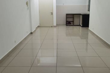 First Residence (Residensi Unggul)