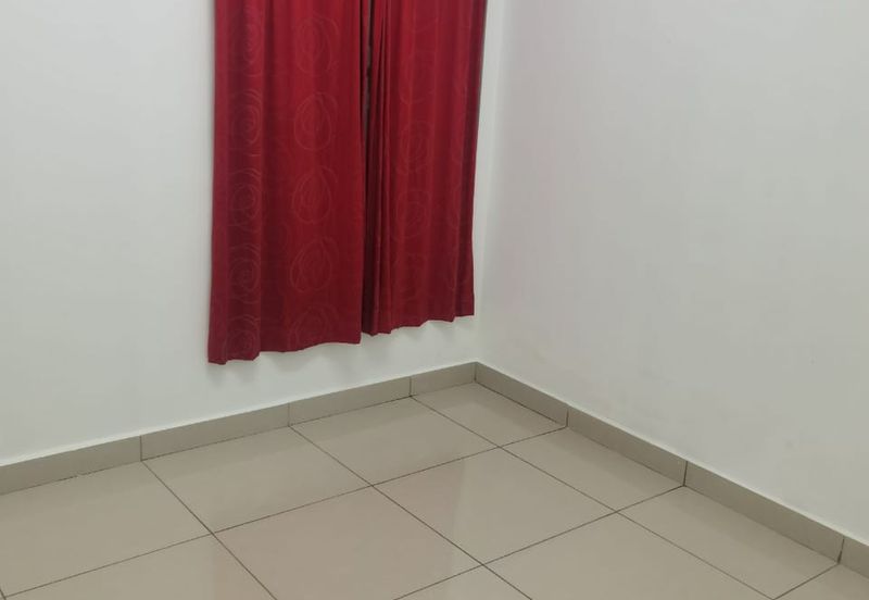 First Residence (Residensi Unggul)