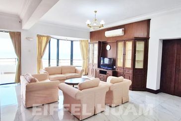 Silverton Condominium (Menara Perak)