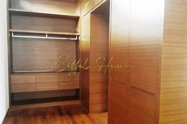 3 Storey Modern Bungalow in quiet neighbourhood @ Pulau Tikus