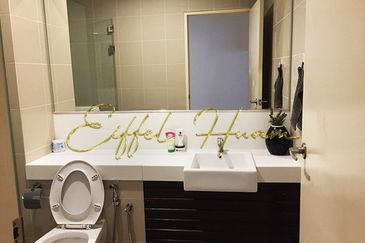 Service Apartment @ Island Plaza