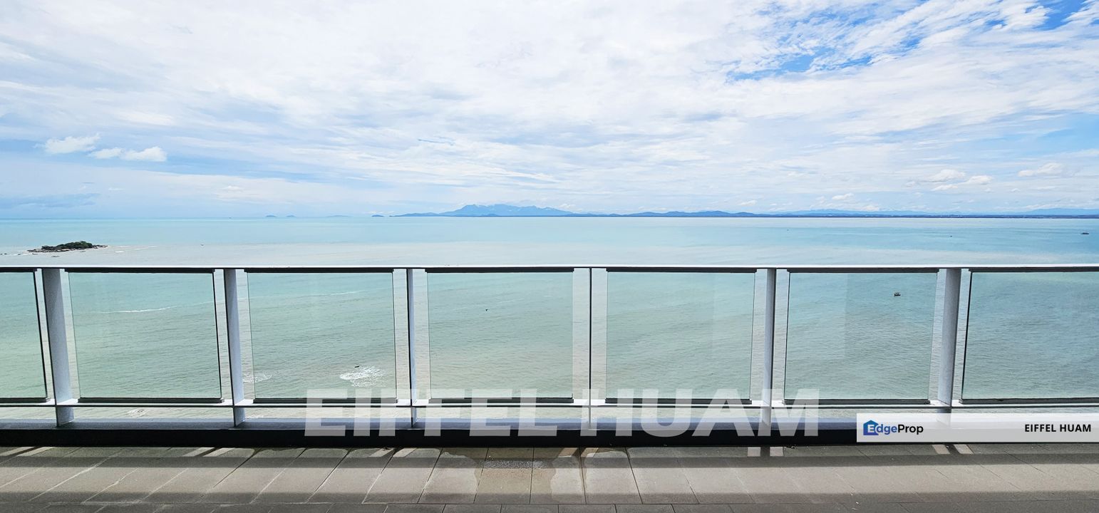 Beachside Condo with Breathtaking View, Penang, Tanjung Tokong