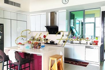 Infinity Beachfront Super Condominium