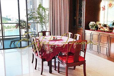 Infinity Beachfront Super Condominium