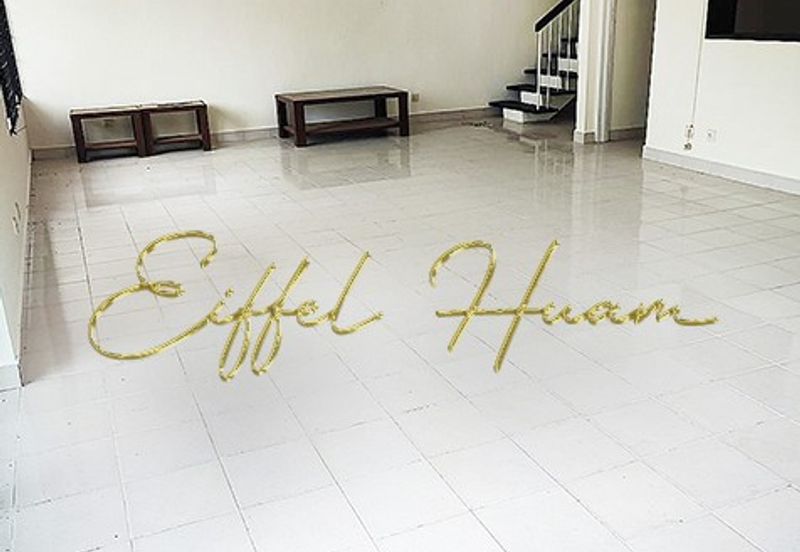 Double Storey Semi-D with Spacious House and Big Land Area