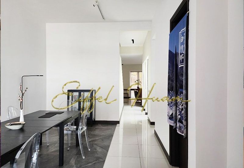 Medan Bayu 2.5 Storey Ariza by the Sea Courtyard Terrace