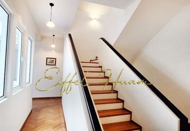 Medan Bayu 2.5 Storey Ariza by the Sea Courtyard Terrace