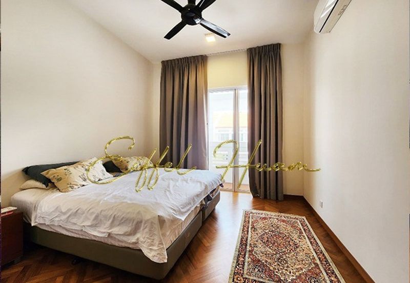 Medan Bayu 2.5 Storey Ariza by the Sea Courtyard Terrace