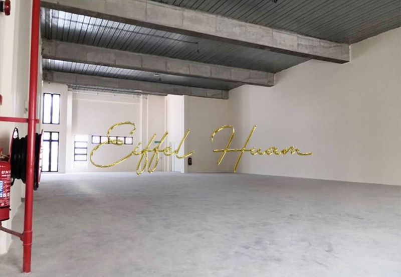 Tangkas 3 Storey Super Link / Semi-D factory for Rent @ Bukit Minyak