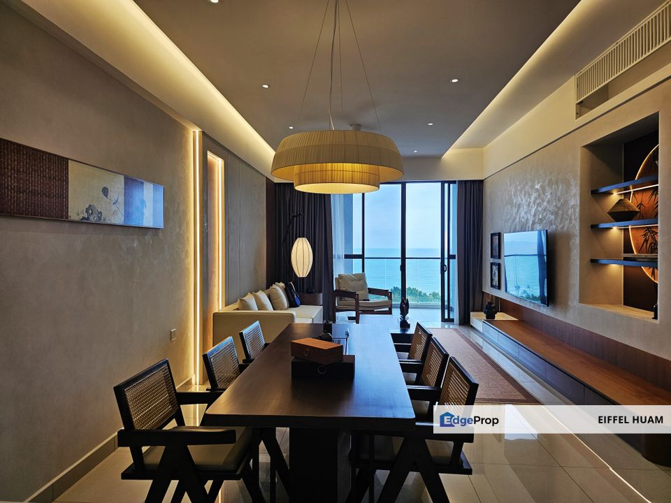 ~ Luxury Low Density Condominium with Unobstructed Sea View ~, Penang, Batu Ferringhi