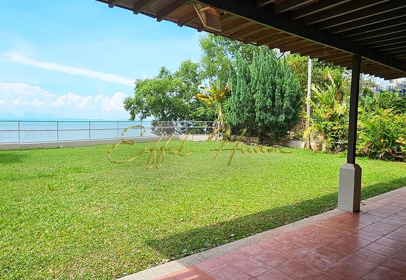 Unique Rare Landed Double Storey Bungalow with Breathtaking Sea View