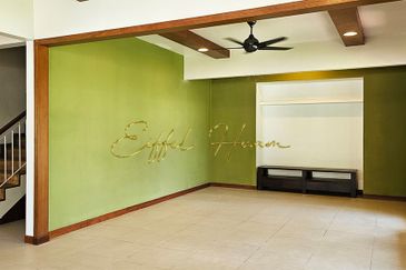 Unique Rare Landed Double Storey Bungalow with Breathtaking Sea View