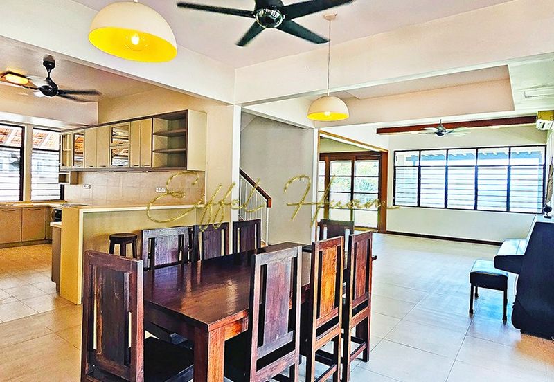 Unique Rare Landed Double Storey Bungalow with Breathtaking Sea View