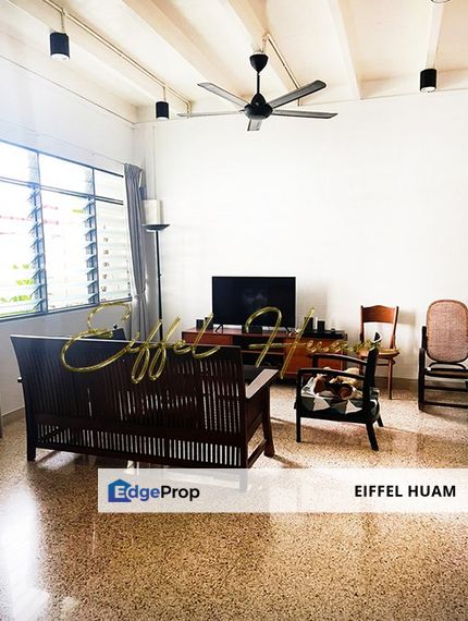 Well maintained Double Storey Terrace @ Taman Island Glades, Penang, Greenlane