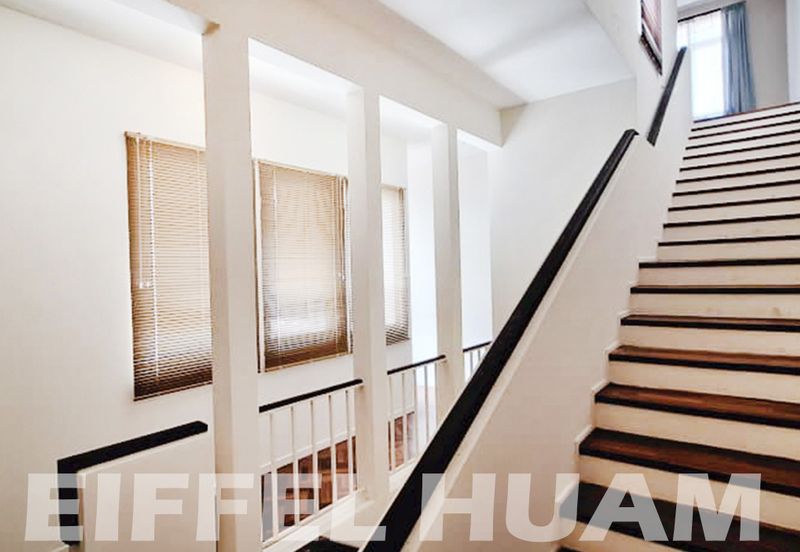 E&O 2.5 STOREY ARIZA COURTYARD TERRACE