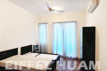 E&O 2.5 STOREY ARIZA COURTYARD TERRACE