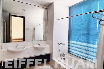 E&O 2.5 STOREY ARIZA COURTYARD TERRACE