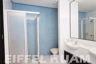 E&O 2.5 STOREY ARIZA COURTYARD TERRACE